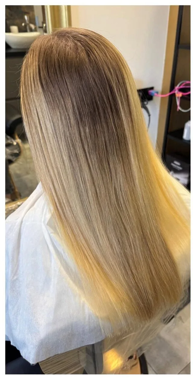 Przed metamorfozą — niewyrównany blond, Forever Beauty Gliwice